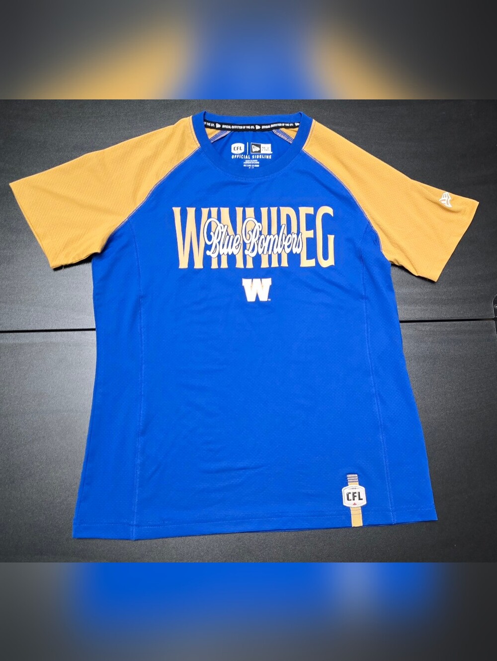 Winnipeg Blue Bombers New Era CFL Official Sideline Shirt Small